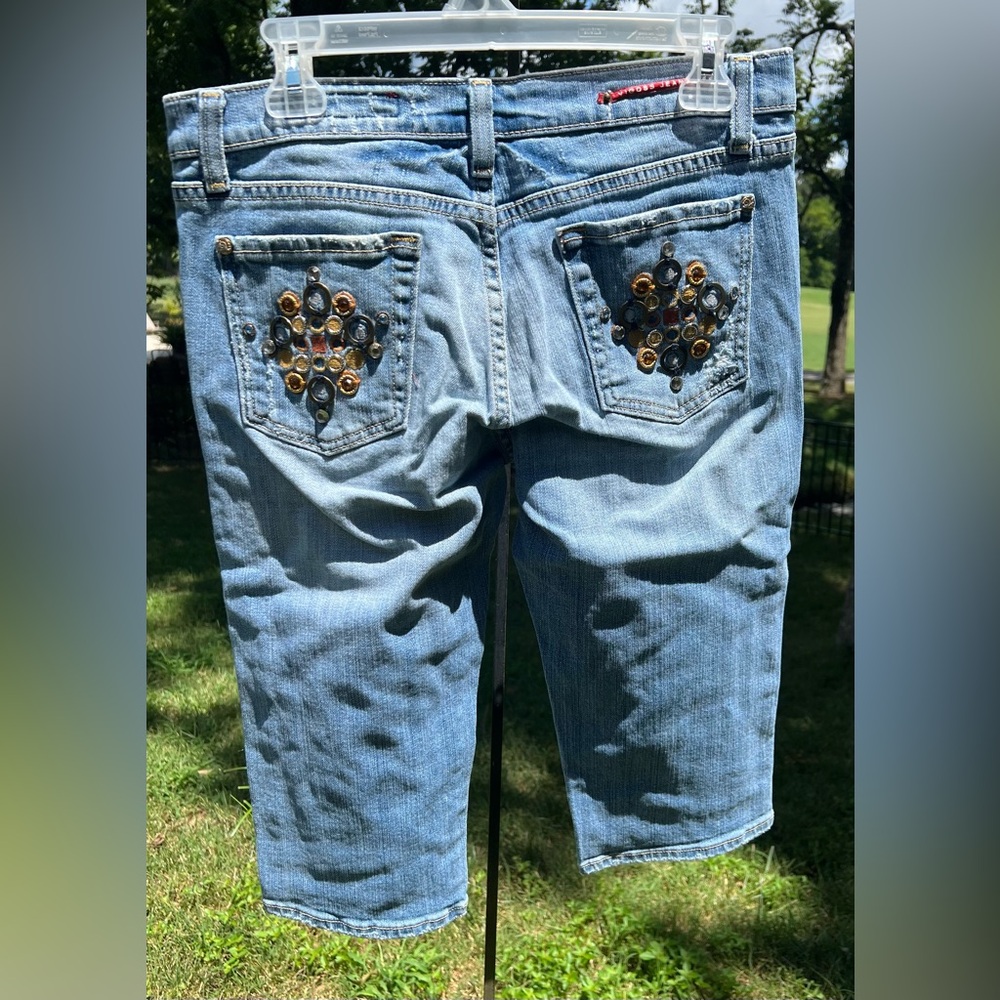 Vigoss Jeans Denim Capris Pants, Blue, Distressed, Embellished Pockets, Sz 30